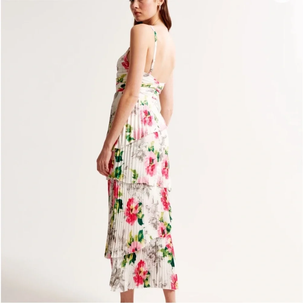 Abercrombie & Fitch Giselle Pleated Tiered Maxi Dress Satin White Floral XL TALL